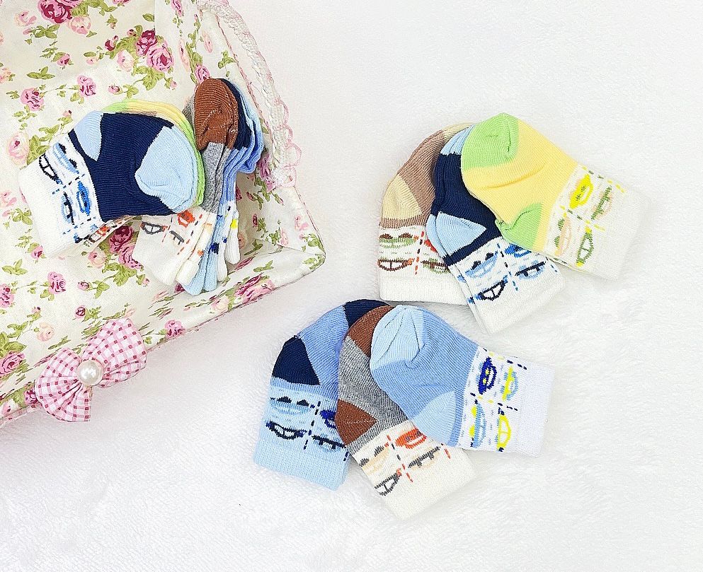 6 pares de calcetines 100% algodón con diseño niño