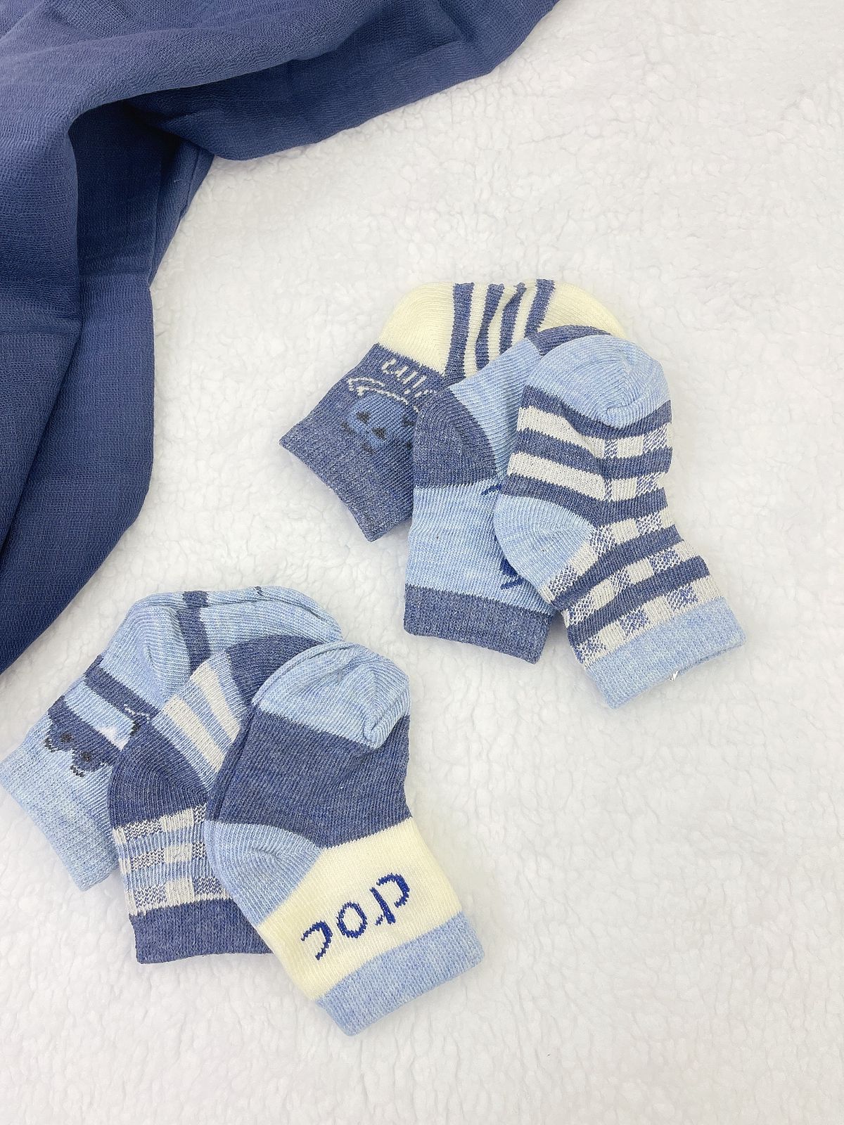 6 pares de calcetines 100% algodón con diseño niño