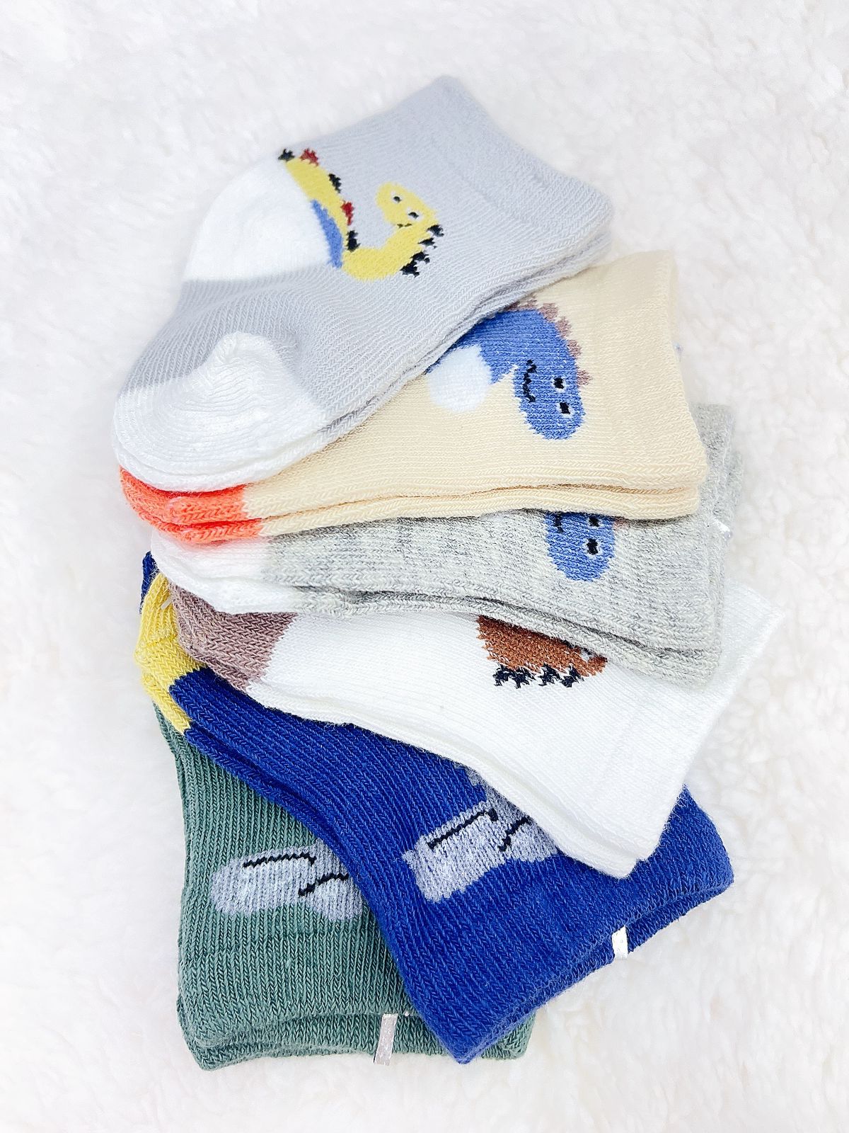 6 pares de calcetines 100% algodón con diseño de dinosaurio