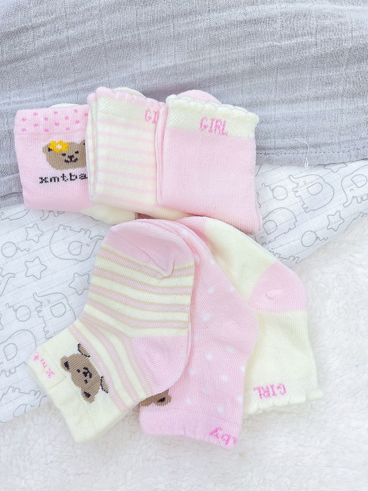6 pares de calcetines 100% algodón con diseño niña