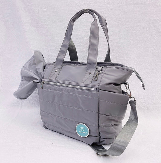 Bolso maternal impermeable mas mudador color gris